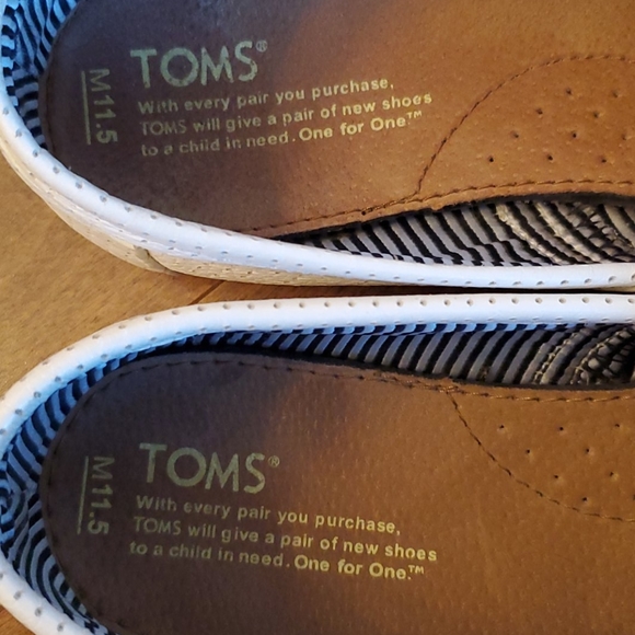 Leather TOMS 🌞 - Picture 6 of 7